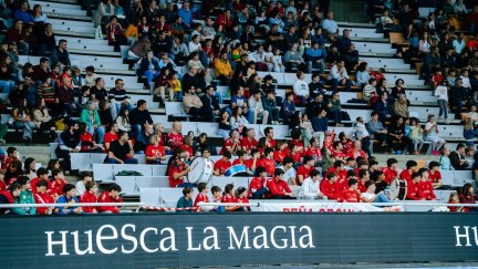 La afición durante un encuentro. Foto: Bada Huesca.
