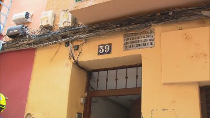 Los vecinos han sido informados de que no podrán volver a sus casas./ Aragón TV