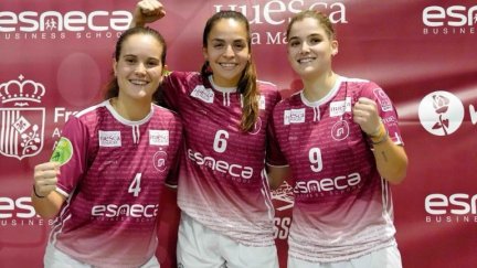 El CP Esneca Fraga continúa sumando sus partidos por victorias en liga.