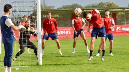 Última sesión de entrenamiento antes de recibir a la Gimnástica Segoviana