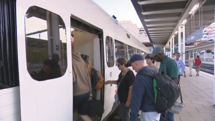 Unas 3.000 personas viajan cada día entre Huesca y Zaragoza. / Aragón TV