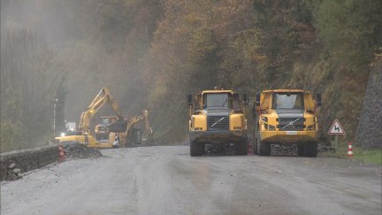 Imagen de las obras en el tramo francés este miércoles, con el socavón ya cubierto. / Aragón TV
