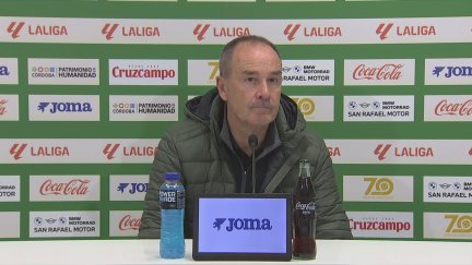 Víctor Fernández, durante su comparecencia en El Arcángel.