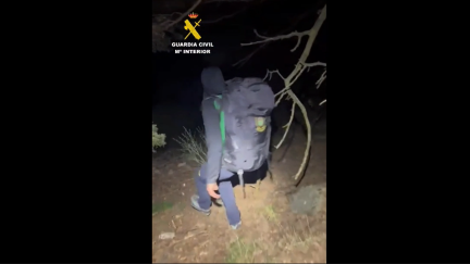 Agente del Greim de Tarazona durante el rescate. / Guardia Civil Zaragoza