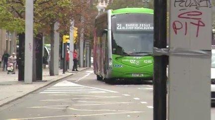 Un autorbús eléctrico de Avanza en Zaragoza. / Aragón TV
