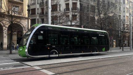 La negociación del convenio colectivo de los trabajadores del autobús urbano de Zaragoza ha concluido sin acuerdo. / Europa Press