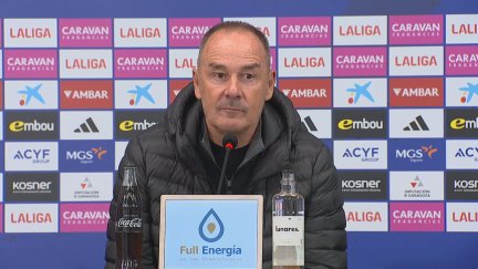 Víctor Fernández, durante su comparecencia tras el encuentro