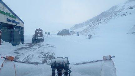 La frontera del Portalet permanece cortada por la acumulación de nieve y el riesgo de aludes en Francia.