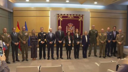 Al encuentro han asistido la ministra de Defensa, el presidente de Aragón, el delegado del Gobierno en Aragón y la alcaldesa de Zaragoza. / Aragón TV