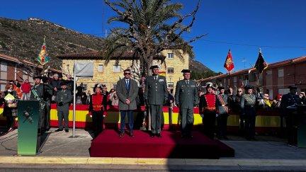 Acto celebrado este sábado en la localidad zaragozana de Mequinenza para conmemorar el centenario del Puesto de la Guardia Civil. / Guardia Civil