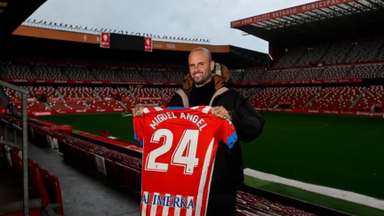 Miguel Ángel Ramírez, durante su presentación con el Sporting de Gijón
