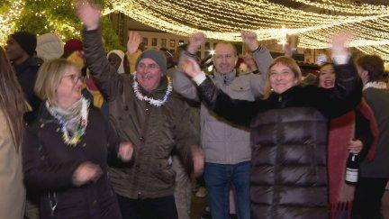 Unas 8.500 personas se reunieron este martes por la noche en la plaza del Pilar. / Aragón TV