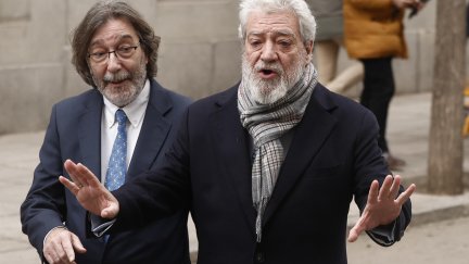 El director de gabinete de la presidenta de la Comunidad de Madrid, Miguel Ángel Rodríguez, a su salida este miércoles del Tribunal Supremo. / EFE