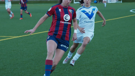 Lance del duelo entre la SD Huesca y el Europa. Foto: SD Huesca