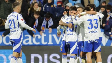 Los jugadores del Real Zaragoza celebran su gol contra el Racing de Ferrol. Foto: LaLiga