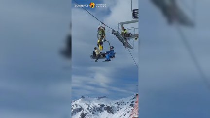 Unas 30 personas se vieron implicadas en el accidente de telesilla en la estación oscense de Astún. / DPH