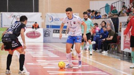 Un momento del partido del Wanapix Sala 10 ante el Noia