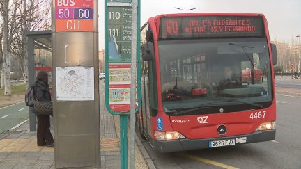Un autobús urbano de Zaragoza. / Aragón TV