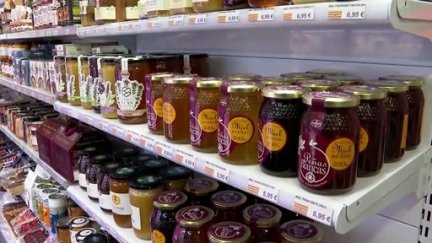 El Gobierno da luz verde al cambio en el etiquetado de la miel. / Aragón TV