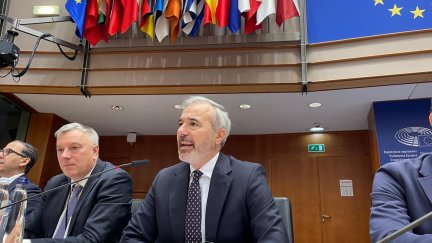 El presidente del Gobierno de Aragón, Jorge Azcón, en el pleno del Comité de las Regiones. / Gobierno de Aragón