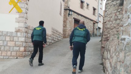 Agentes de la Guardia Civil en Mora de Rubielos (Teruel). / Europa Press