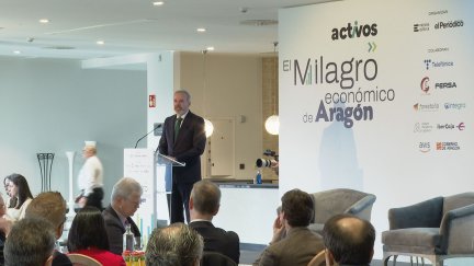 El presidente de Aragón, Jorge Azcón, este martes en el foro 'El milagro económico de Aragón'. / Aragón TV
