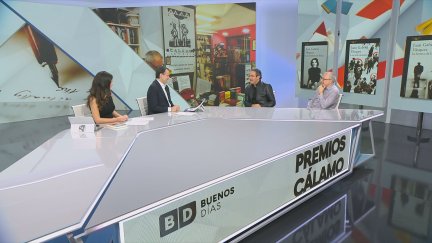 Juan Gabriel Vásquez y Paco Goyanes en la entrevista de Buenos días Aragón./ Aragón TV