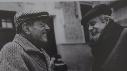 Fotografía de Buñuel junto a Fernando Rey./ Aragón TV