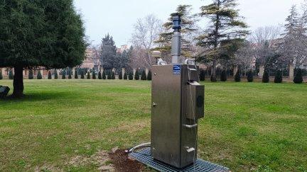 La nueva estación para medir la calidad del aire en Zaragoza se ubica en los jardines del Edificio Pignatelli. | Gobierno de Aragón