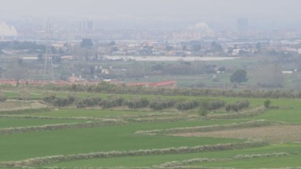 Estos son los terrenos de Villamayor de Gállego donde se ubicará el nuevo centro de datos. / Aragón TV