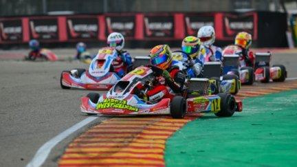 Nuvola Morales en primera posición. R1 de la Junior en el Campeonato Valenciano de Karting en Motorland Aragón