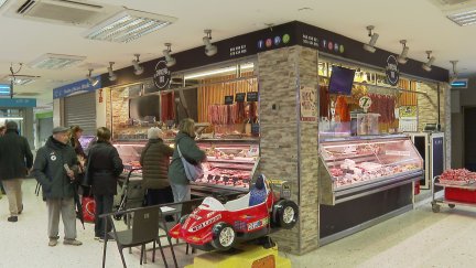 Mercado de abastos del barrio de La Almozara (Zaragoza). / Aragón TV