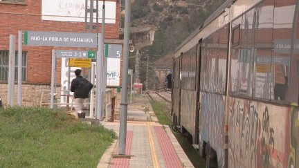 La estación de Fayón está en territorio catalán. / Aragón TV