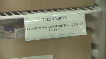 Los pediatras recomiendan bajar a los dos años la administración de la segunda dosis de vacuna la triple vírica. / Aragón TV
