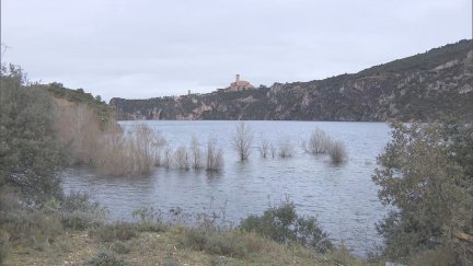 Huesca une esfuerzos para mejorar el consumo y almacenamiento del agua. / Aragón TV
