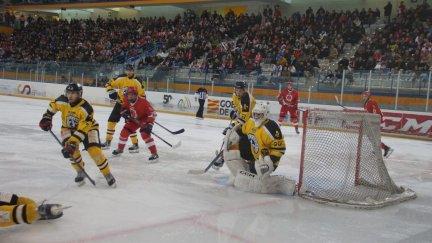 El Club Hielo Jaca, durante su último encuentro ante Puigcerdà