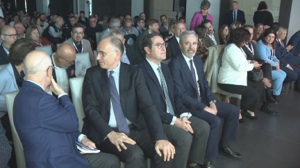 Azcón resalta, en el XII Foro Somos Litera, el "lugar central" que ocupa Aragón en la inteligencia artificial. / Aragón TV