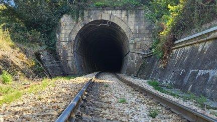 Uno de los 13 túneles que se incluyen en las obras de mejora de la conexión ferroviaria entre Algeciras y Zaragoza. / Adif