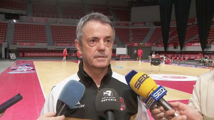 Porfirio Fisac durante la rueda de prensa
