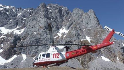 Helicóptero 112 Cantabria. / 112 Cantabria
