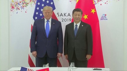 El presidente de Estados Unidos, Donald Trump (izq), y el presidente de China, Xi Jinping (dcha). / Aragón TV