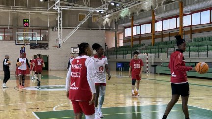 Las jugadoras del Casademont, en la sesión de este jueves.