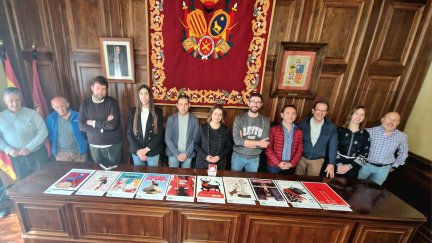 Los diez carteles finalistas han sido presentados en el Ayuntamiento. / Ayuntamiento de Teruel