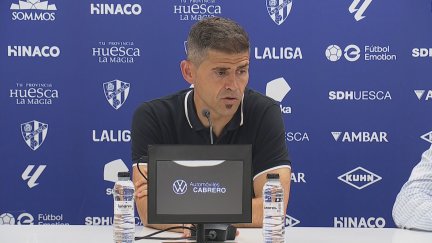 Antonio Hidalgo, durante la rueda de prensa postpartido.