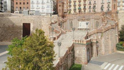 La Escalinata del Óvalo, uno de los monumentos más representativos de Teruel. / Aragón TV