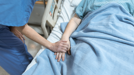 En Aragón, las enfermeras realizaron más de 860.000 consultas en atención hospitalaria en 2024. / Canva