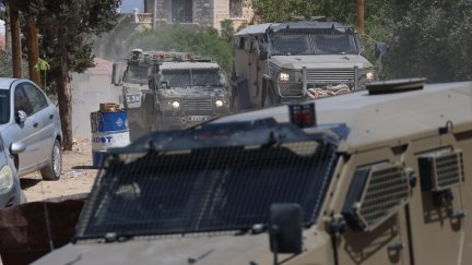 Militares israelís durante una de las operaciones llevada a cabo en Yenin. / EFE/EPA/ALAA BADARNEH