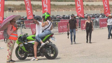 Las motos acaparan todo el protagonismo en Alcañiz y alrededores. / Aragón TV