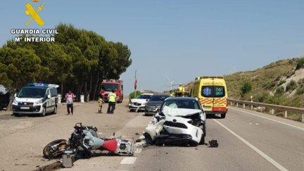 El accidente ha ocurrido en el km 56 de la carretera N-122, en Magallón (Zaragoza). / Guardia Civilv