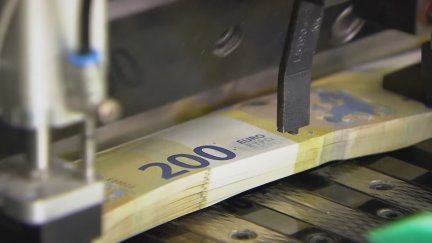 Una encuesta refleja que el 27 % de los españoles reconoce no tener suficientes conocimientos financieros./ Aragón TV